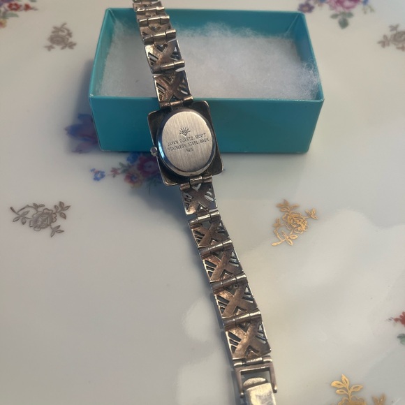 Vintage Sterling Silver Marcasite Watch - Picture 4 of 4